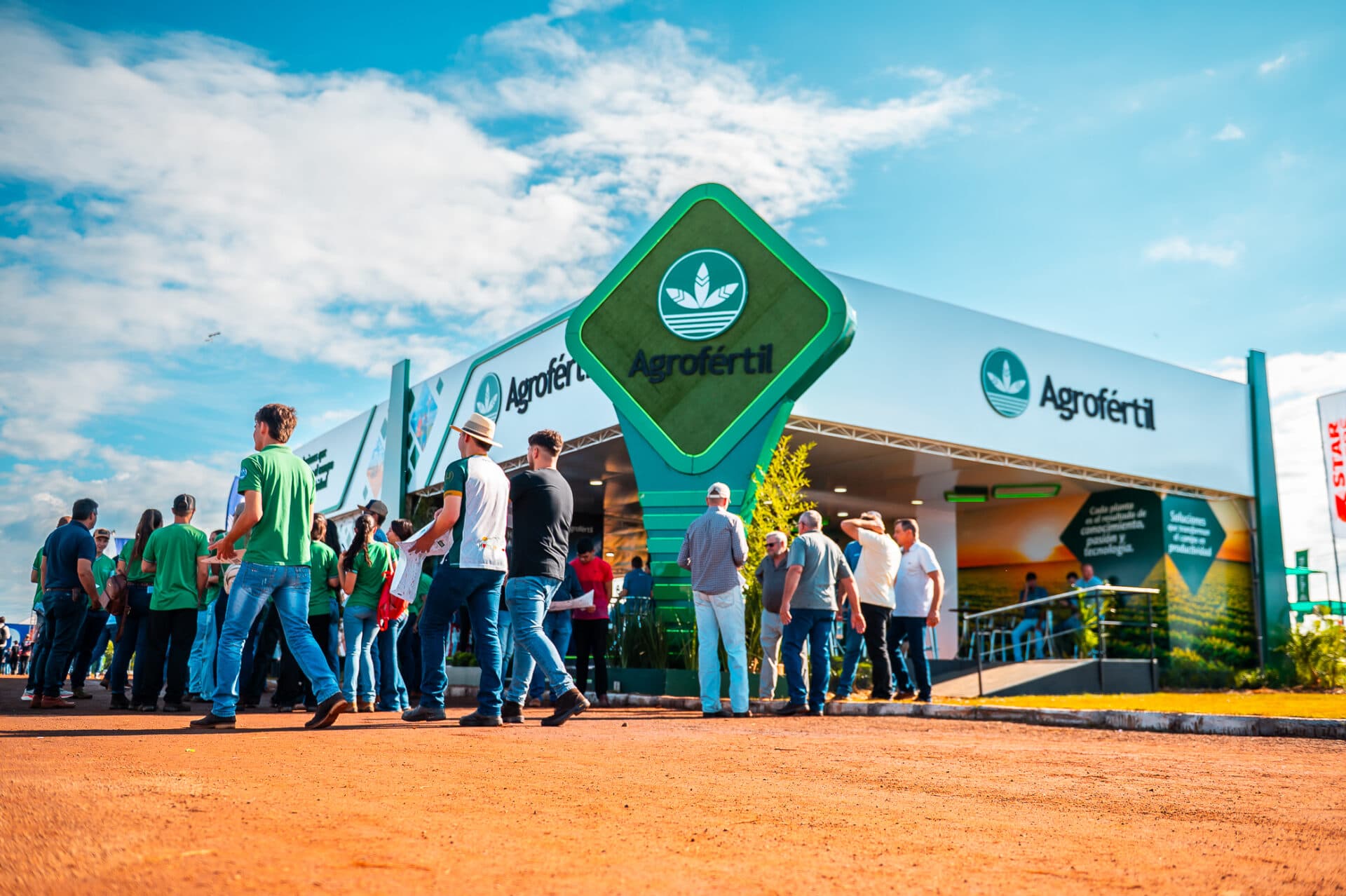 Equipo Agrofértil en Innovar 2026 fortaleciendo vínculos con productores