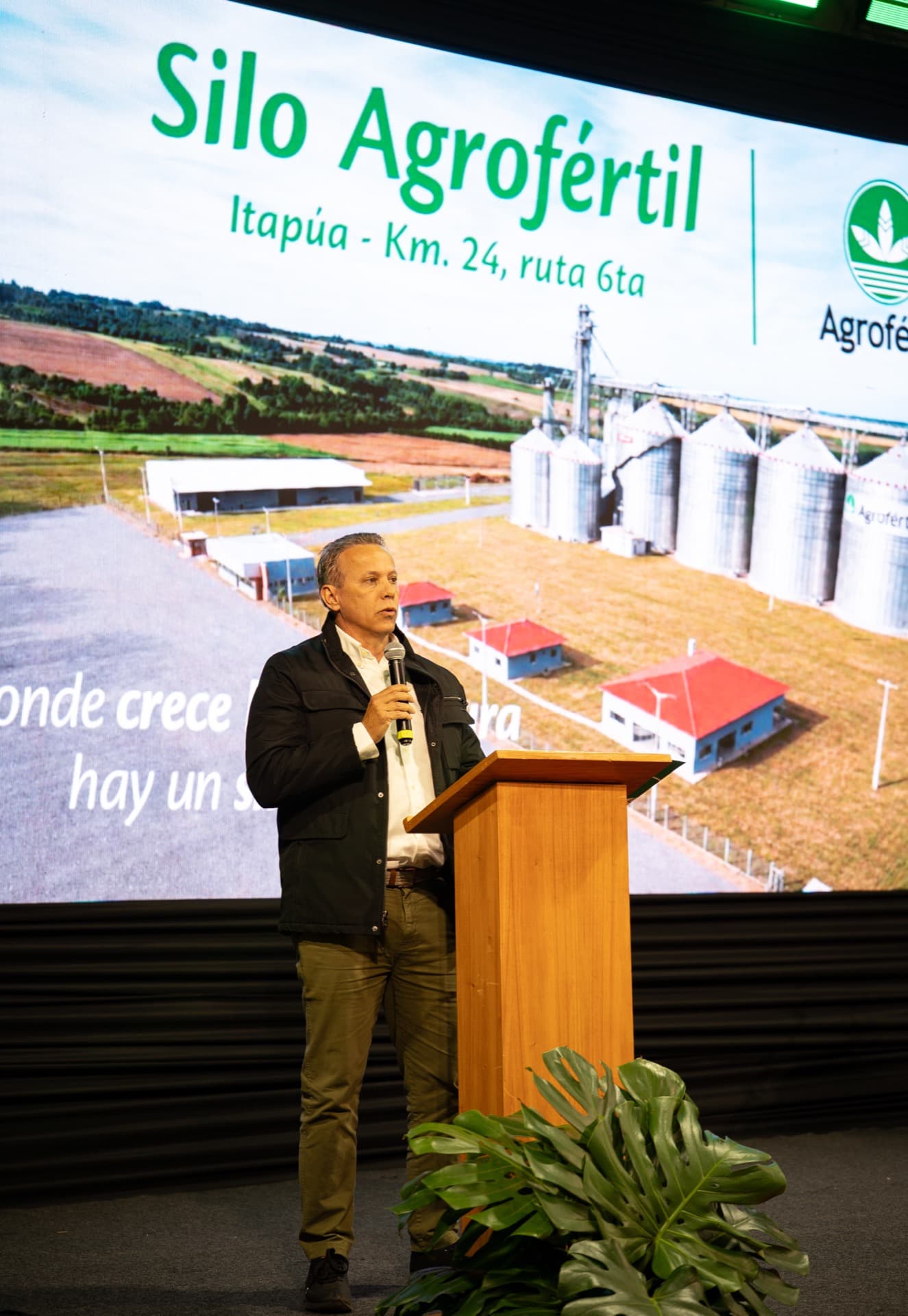 Paulo Sarabia durante la inauguración del silo Agrofértil número 30